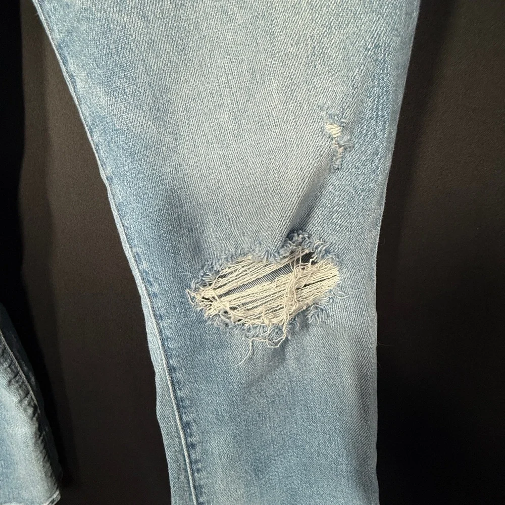 Express Light Blue cropped flare Leg Jeans - Picture 3 of 5